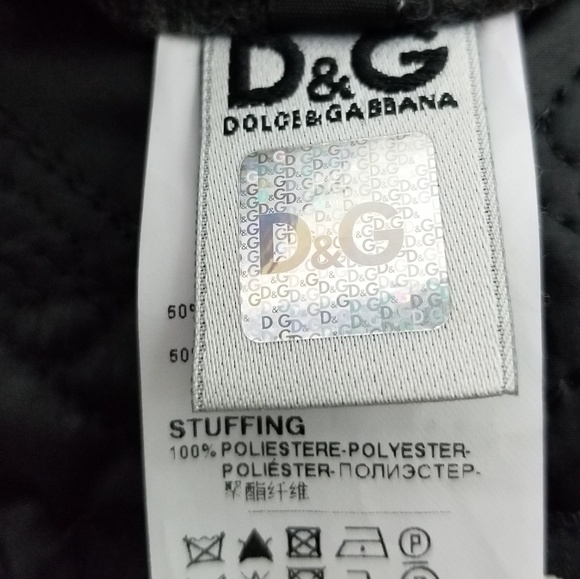 Dolce and Gabbana Top Coat with Hood - Picture 6 of 6